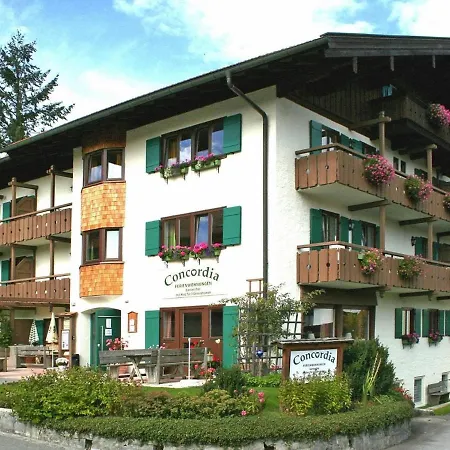 Apartment Pretty Holiday In Dreamlike Setting Of Tegernsee